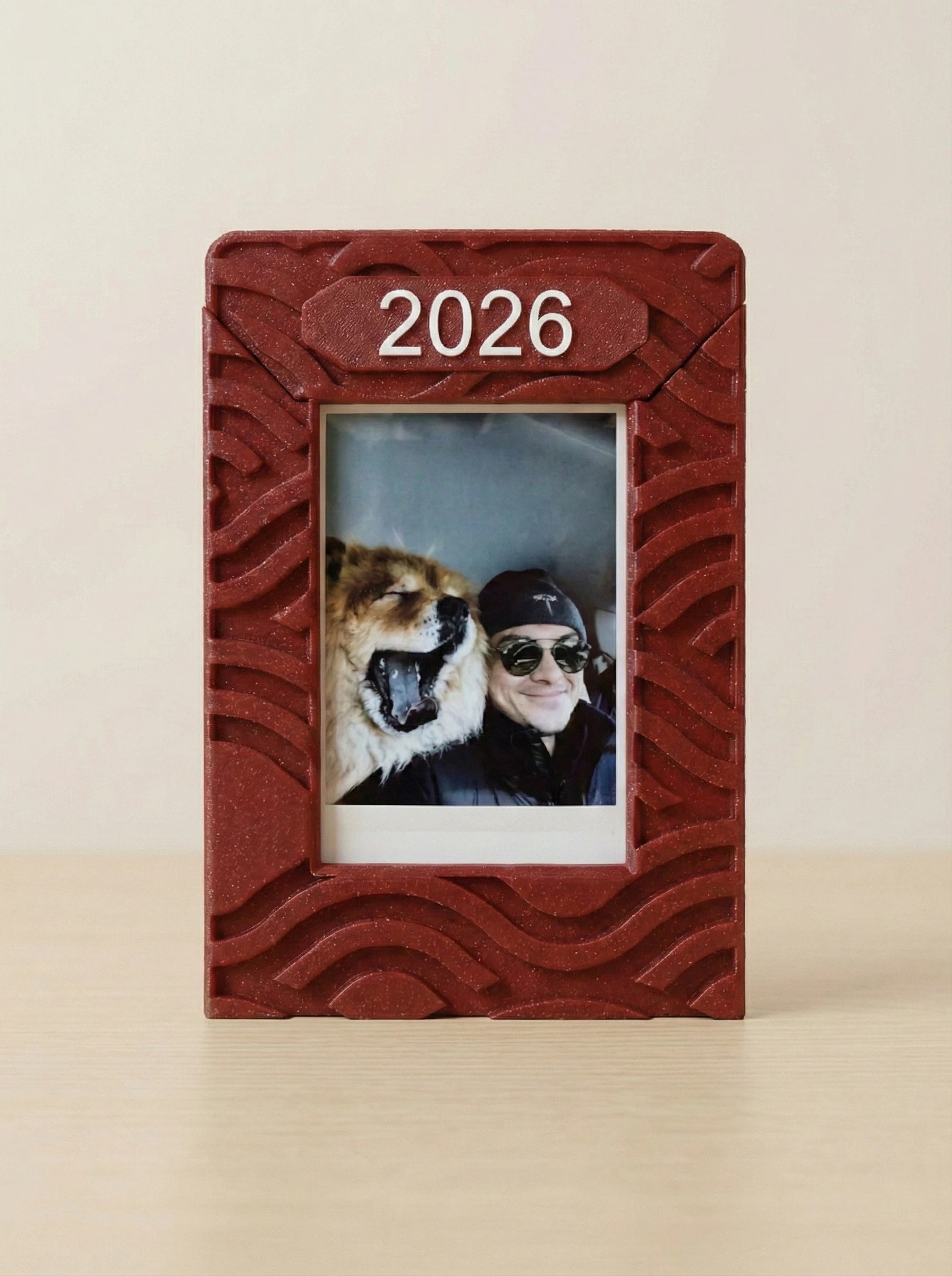 Wavy Magnetic Polaroid Frame
